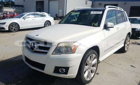 Buy New Mercedes-Benz GLK–Class White Car in Badagry in Lagos State Buy New Mercedes-Benz GLK–Class White Car in Badagry in Lagos State