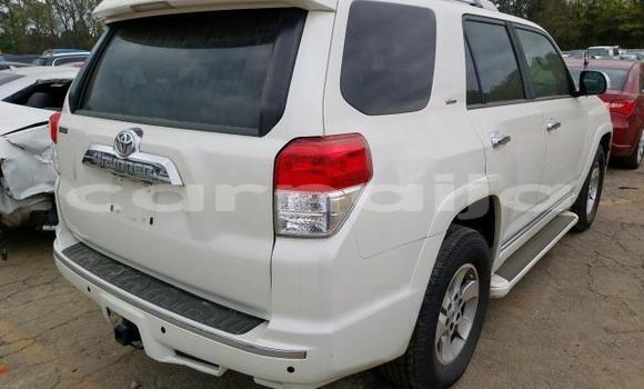Acheter Neuf Voiture Toyota 4Runner Blanc à Lagos, État de Lagos Acheter Neuf Voiture Toyota 4Runner Blanc à Lagos, État de Lagos