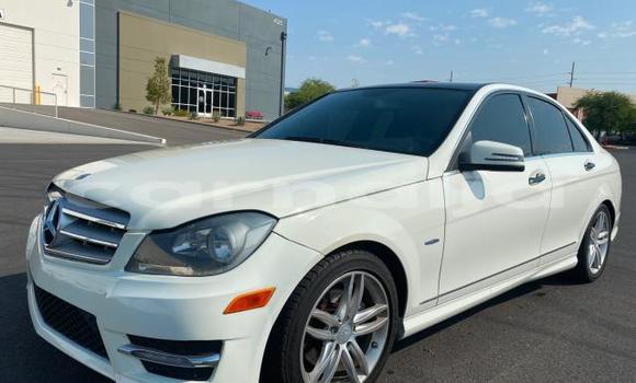 Buy New Mercedes-Benz C–Class White Car in Badagry in Lagos State Buy New Mercedes-Benz C–Class White Car in Badagry in Lagos State