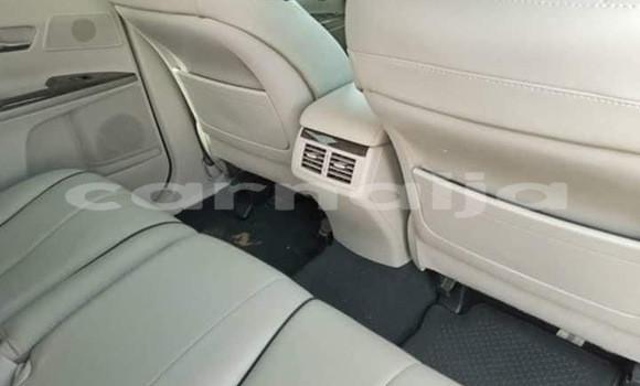 Buy New Toyota Venza Silver Car in Abuja in Lagos State Buy New Toyota Venza Silver Car in Abuja in Lagos State