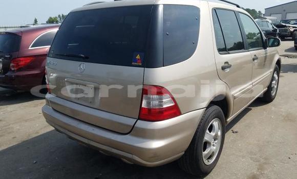 Acheter Neuf Voiture Mercedes-Benz ML–Class Gris à Badagry, État de Lagos Acheter Neuf Voiture Mercedes-Benz ML–Class Gris à Badagry, État de Lagos