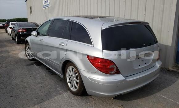 Acheter Neuf Voiture Mercedes-Benz R–Class Gris à Badagry, État de Lagos Acheter Neuf Voiture Mercedes-Benz R–Class Gris à Badagry, État de Lagos