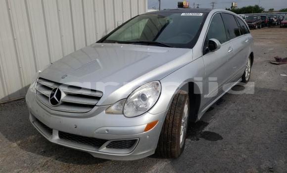 Acheter Neuf Voiture Mercedes-Benz R–Class Gris à Badagry, État de Lagos Acheter Neuf Voiture Mercedes-Benz R–Class Gris à Badagry, État de Lagos