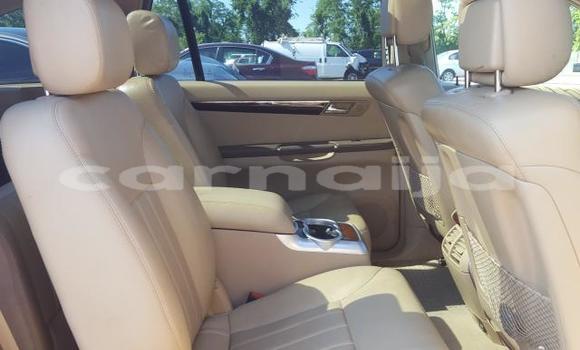 Buy New Mercedes-Benz R–Class Silver Car in Badagry in Lagos State Buy New Mercedes-Benz R–Class Silver Car in Badagry in Lagos State