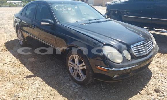 Acheter Neuf Voiture Mercedes-Benz E–Class Noir à Badagry, État de Lagos Acheter Neuf Voiture Mercedes-Benz E–Class Noir à Badagry, État de Lagos