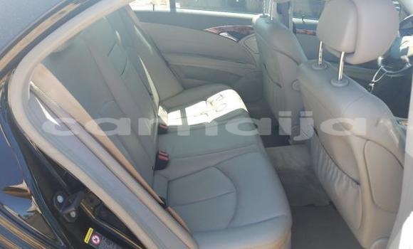 Acheter Neuf Voiture Mercedes-Benz E–Class Noir à Badagry, État de Lagos Acheter Neuf Voiture Mercedes-Benz E–Class Noir à Badagry, État de Lagos