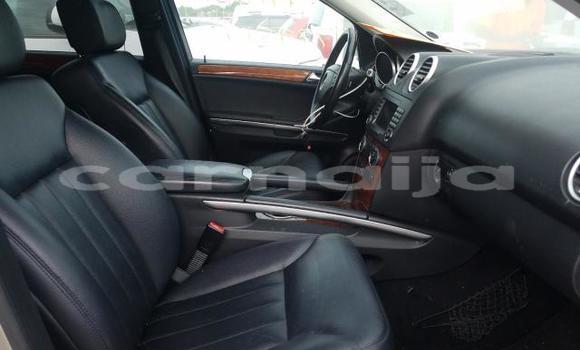 Acheter Neuf Voiture Mercedes-Benz ML–Class Gris à Badagry, État de Lagos Acheter Neuf Voiture Mercedes-Benz ML–Class Gris à Badagry, État de Lagos