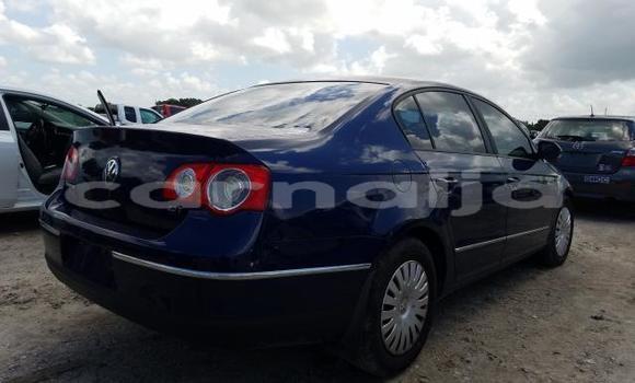 Acheter Neuf Voiture Volkswagen Passat Bleu à Badagry, État de Lagos Acheter Neuf Voiture Volkswagen Passat Bleu à Badagry, État de Lagos