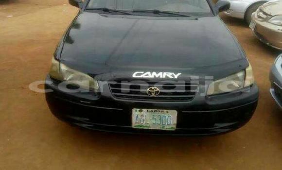 Acheter Occasion Voiture Toyota Camry Noir à Lagos, État de Lagos Acheter Occasion Voiture Toyota Camry Noir à Lagos, État de Lagos