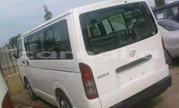 Buy Import Toyota Hiace White Car in Daura in Katsina Buy Import Toyota Hiace White Car in Daura in Katsina