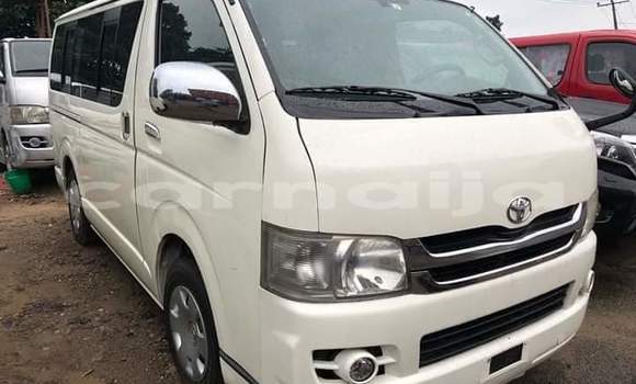 Buy Import Toyota Hiace White Car in Daura in Katsina Buy Import Toyota Hiace White Car in Daura in Katsina