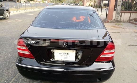 Acheter Occasion Voiture Mercedes-Benz C-klasse Noir à Ikeja, État de Lagos Acheter Occasion Voiture Mercedes-Benz C-klasse Noir à Ikeja, État de Lagos
