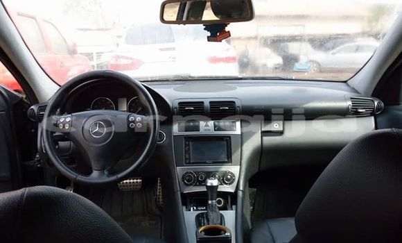 Acheter Occasion Voiture Mercedes-Benz C-klasse Noir à Ikeja, État de Lagos Acheter Occasion Voiture Mercedes-Benz C-klasse Noir à Ikeja, État de Lagos