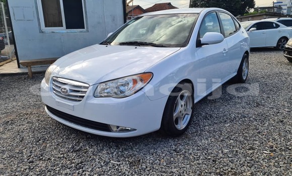 Acheter Occasion Voiture Hyundai Elantra Blanc à Lagos, État de Lagos Acheter Occasion Voiture Hyundai Elantra Blanc à Lagos, État de Lagos