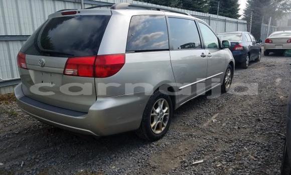 Buy New Toyota Sienna Silver Car in Badagry in Lagos State Buy New Toyota Sienna Silver Car in Badagry in Lagos State