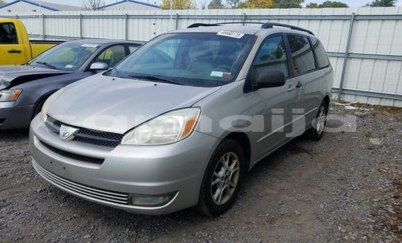 Buy New Toyota Sienna Silver Car in Badagry in Lagos State Buy New Toyota Sienna Silver Car in Badagry in Lagos State