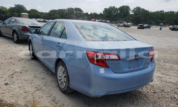 Acheter Neuf Voiture Toyota Camry Bleu à Badagry, État de Lagos Acheter Neuf Voiture Toyota Camry Bleu à Badagry, État de Lagos