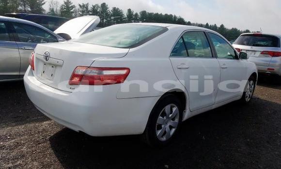 Buy New Toyota Camry White Car in Badagry in Lagos State Buy New Toyota Camry White Car in Badagry in Lagos State