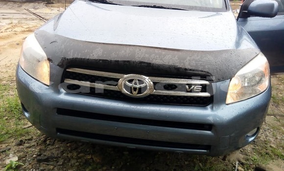 Acheter Occasion Voiture Toyota RAV4 Bleu à Lagos, État de Lagos Acheter Occasion Voiture Toyota RAV4 Bleu à Lagos, État de Lagos