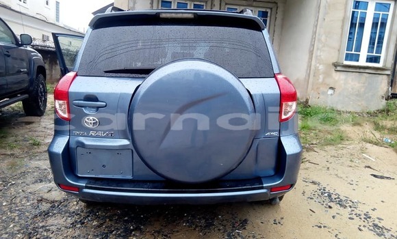 Acheter Occasion Voiture Toyota RAV4 Bleu à Lagos, État de Lagos Acheter Occasion Voiture Toyota RAV4 Bleu à Lagos, État de Lagos