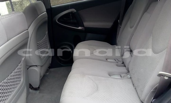 Acheter Occasion Voiture Toyota RAV4 Bleu à Lagos, État de Lagos Acheter Occasion Voiture Toyota RAV4 Bleu à Lagos, État de Lagos