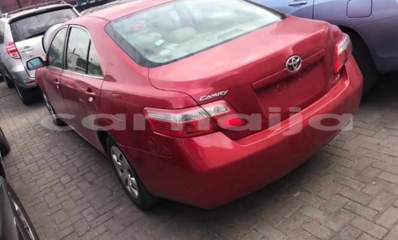 Acheter Occasion Voiture Toyota Camry Rouge à Lagos, État de Lagos Acheter Occasion Voiture Toyota Camry Rouge à Lagos, État de Lagos