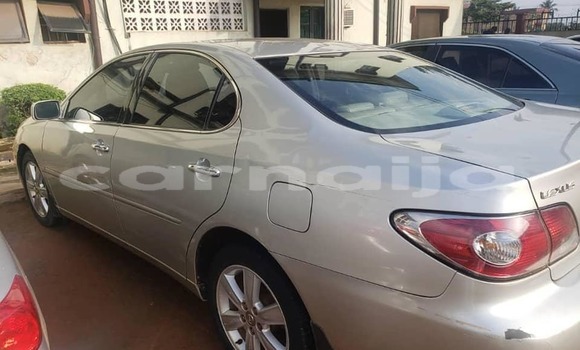 Acheter Occasion Voiture Lexus ES Gris à Lagos, État de Lagos Acheter Occasion Voiture Lexus ES Gris à Lagos, État de Lagos