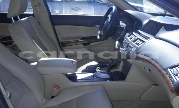 Acheter Import Voiture Honda Accord Noir à Afaha Ikot Ebak, État d'Akwa Ibom Acheter Import Voiture Honda Accord Noir à Afaha Ikot Ebak, État d'Akwa Ibom