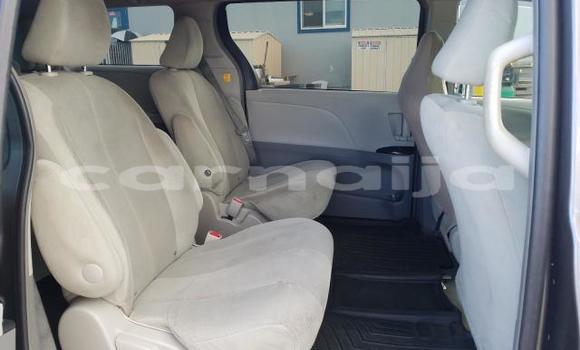Acheter Occasion Voiture Toyota Sienna Noir à Lagos, État de Lagos Acheter Occasion Voiture Toyota Sienna Noir à Lagos, État de Lagos