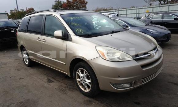 Buy New Toyota Sienna Silver Car in Badagry in Lagos State