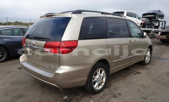 Buy New Toyota Sienna Silver Car in Badagry in Lagos State Buy New Toyota Sienna Silver Car in Badagry in Lagos State
