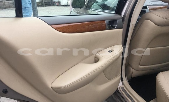 Acheter Import Voiture Lexus ES 300 Beige à Port Harcourt, Rivers State Acheter Import Voiture Lexus ES 300 Beige à Port Harcourt, Rivers State