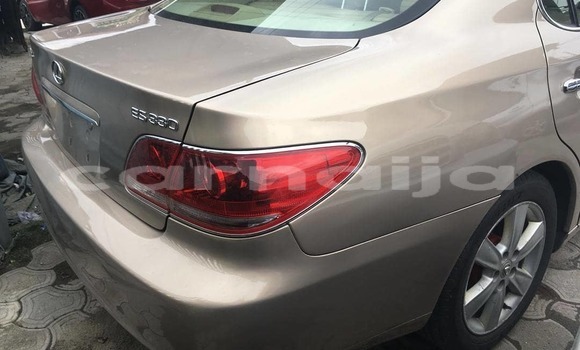 Acheter Import Voiture Lexus ES 300 Beige à Port Harcourt, Rivers State Acheter Import Voiture Lexus ES 300 Beige à Port Harcourt, Rivers State