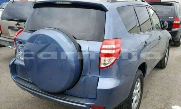 Acheter Import Voiture Toyota RAV4 Bleu à Lagos, État de Lagos Acheter Import Voiture Toyota RAV4 Bleu à Lagos, État de Lagos