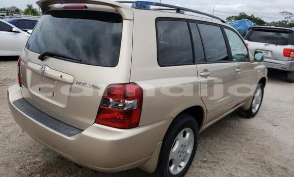 Buy Used Toyota Highlander Beige Car in Badagry in Lagos State Buy Used Toyota Highlander Beige Car in Badagry in Lagos State
