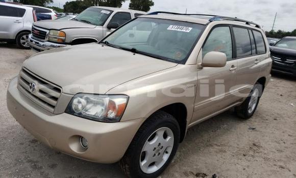 Buy Used Toyota Highlander Beige Car in Badagry in Lagos State Buy Used Toyota Highlander Beige Car in Badagry in Lagos State