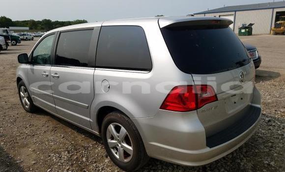 Acheter Neuf Voiture Volkswagen Routan Blanc à Badagry, État de Lagos Acheter Neuf Voiture Volkswagen Routan Blanc à Badagry, État de Lagos