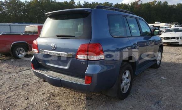 Buy New Toyota Land Cruiser Silver Car in Badagry in Lagos State Buy New Toyota Land Cruiser Silver Car in Badagry in Lagos State