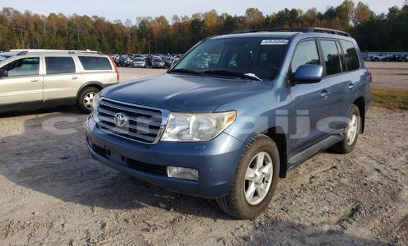 Buy New Toyota Land Cruiser Silver Car in Badagry in Lagos State Buy New Toyota Land Cruiser Silver Car in Badagry in Lagos State