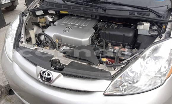 Acheter Occasion Voiture Toyota Sienna Gris à Lagos, État de Lagos Acheter Occasion Voiture Toyota Sienna Gris à Lagos, État de Lagos