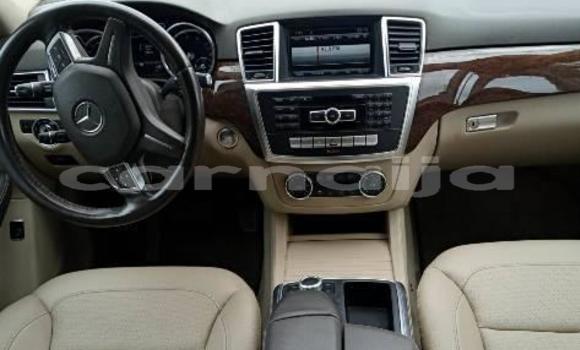 Acheter Occasion Voiture Mercedes-Benz ML–Class Noir à Lagos, État de Lagos Acheter Occasion Voiture Mercedes-Benz ML–Class Noir à Lagos, État de Lagos