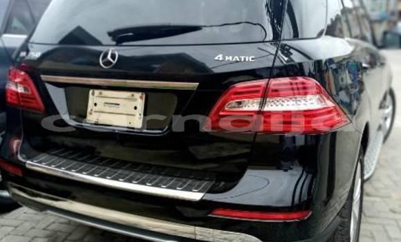 Acheter Occasion Voiture Mercedes-Benz ML–Class Noir à Lagos, État de Lagos Acheter Occasion Voiture Mercedes-Benz ML–Class Noir à Lagos, État de Lagos