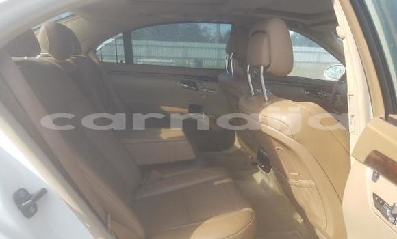 Acheter Neuf Voiture Mercedes-Benz S-klasse AMG Blanc à Badagry, État de Lagos Acheter Neuf Voiture Mercedes-Benz S-klasse AMG Blanc à Badagry, État de Lagos