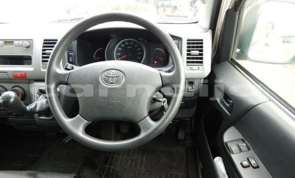 Acheter Neuf Voiture Toyota Sienna Blanc à Badagry, État de Lagos Acheter Neuf Voiture Toyota Sienna Blanc à Badagry, État de Lagos