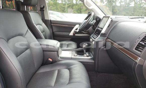 Buy New Toyota Land Cruiser Silver Car in Badagry in Lagos State Buy New Toyota Land Cruiser Silver Car in Badagry in Lagos State