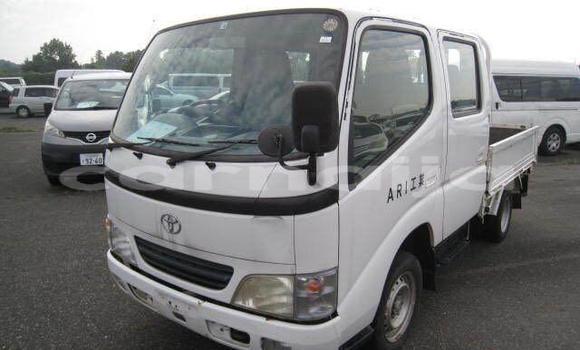 Acheter Neuf Voiture Toyota Dyna Blanc à Badagry, État de Lagos Acheter Neuf Voiture Toyota Dyna Blanc à Badagry, État de Lagos