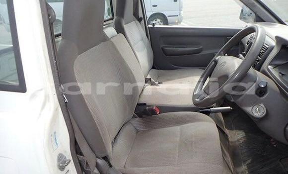 Acheter Neuf Voiture Toyota Dyna Blanc à Badagry, État de Lagos Acheter Neuf Voiture Toyota Dyna Blanc à Badagry, État de Lagos