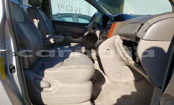 Buy New Toyota Sienna Silver Car in Badagry in Lagos State Buy New Toyota Sienna Silver Car in Badagry in Lagos State