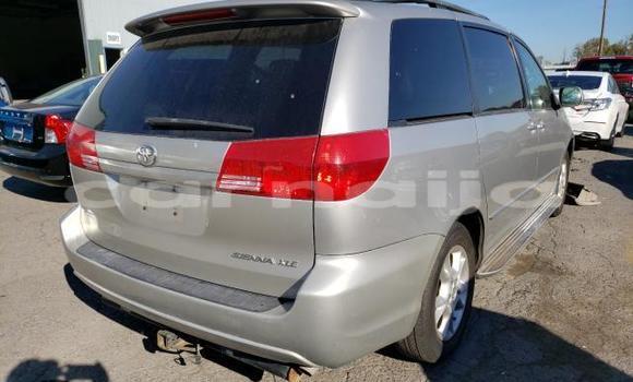 Buy New Toyota Sienna Silver Car in Badagry in Lagos State Buy New Toyota Sienna Silver Car in Badagry in Lagos State