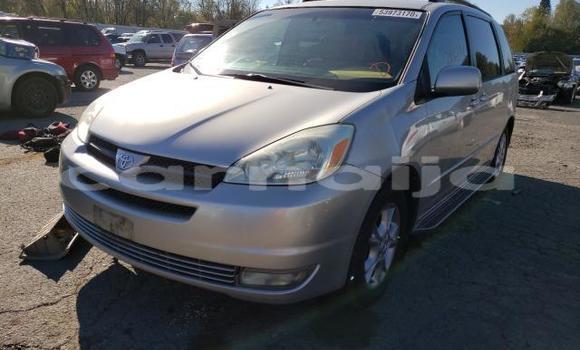 Buy New Toyota Sienna Silver Car in Badagry in Lagos State Buy New Toyota Sienna Silver Car in Badagry in Lagos State